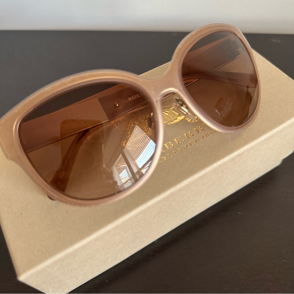 Burberry Sunglasses Matte Bronze Frame Brown Lenses with Case and Box Authentic
